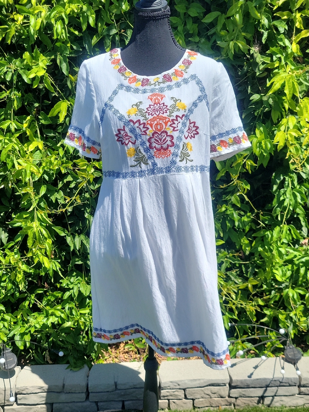 White Boho Short Sleeve Dress with Colorful Floral Embroidery L